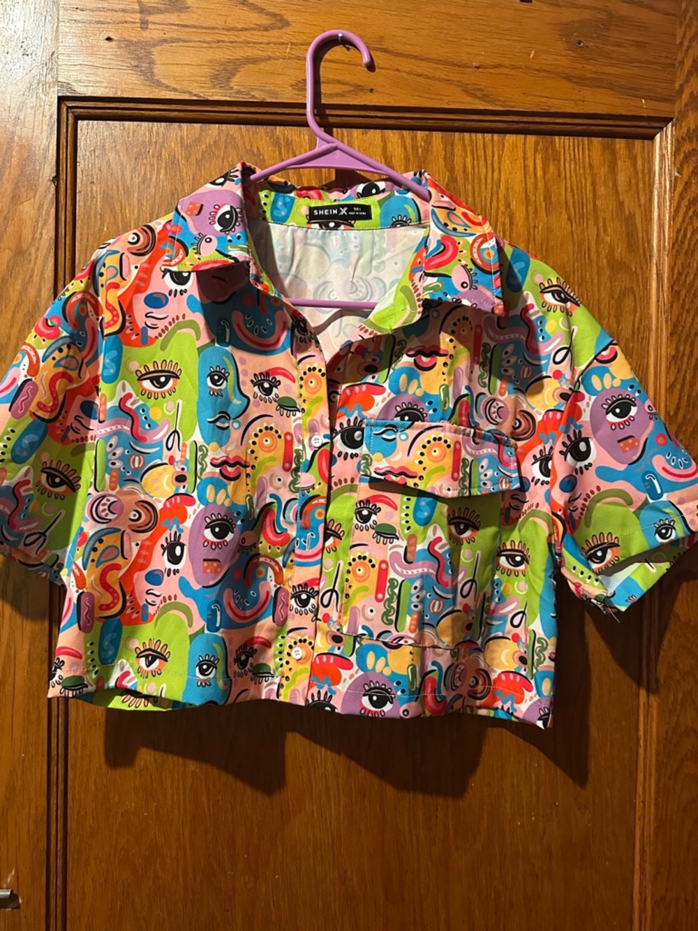 SHEIN Multicolor Abstract Face Print Cropped Button-Down Shirt